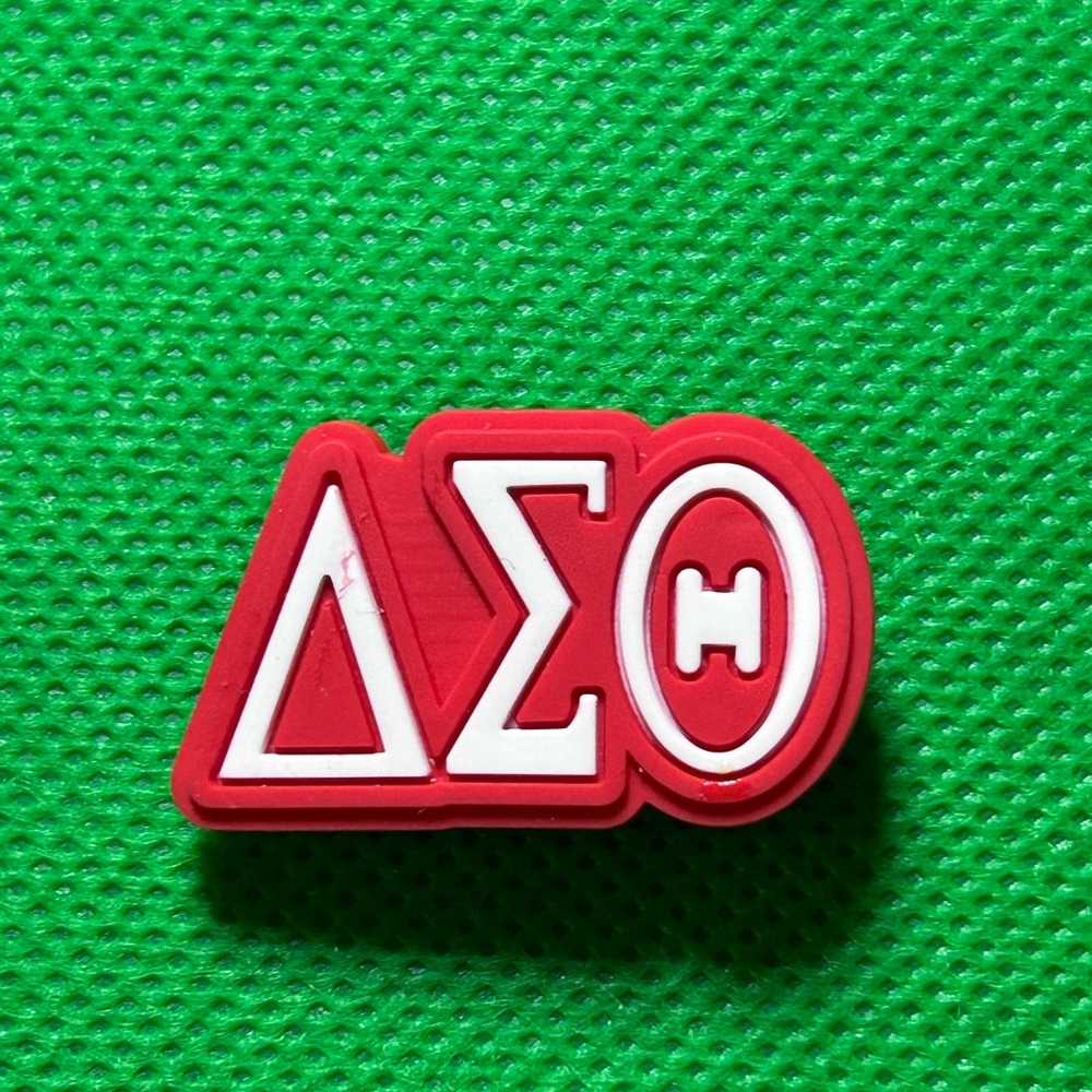 🌼 (5/$10 or 10/$15) NEW “Delta Sigma Theta” Croc Charm Collection